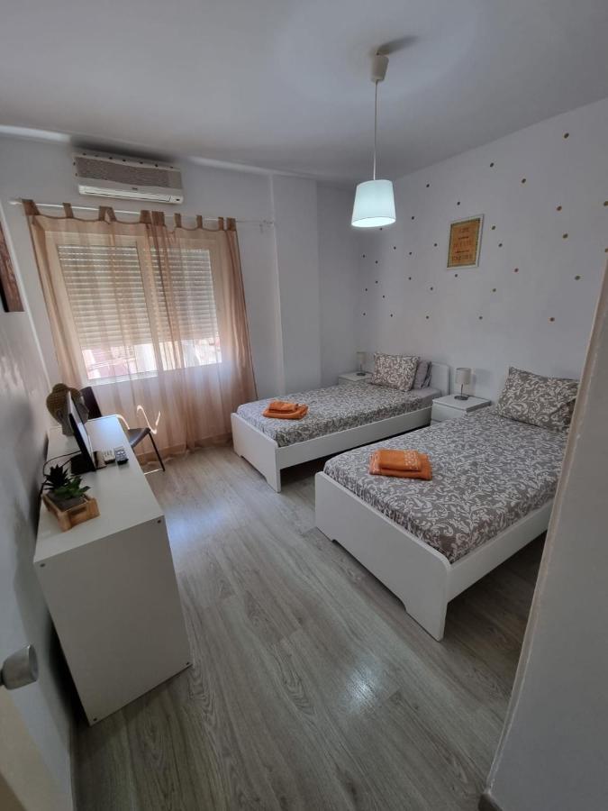 Apartamento Con Encanto "Larios Street" Apartment Malaga Exterior photo